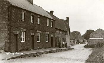 34 to 44 Moorend Road